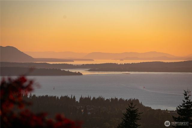 4332 Samish Crest Drive, Bellingham, WA 98229