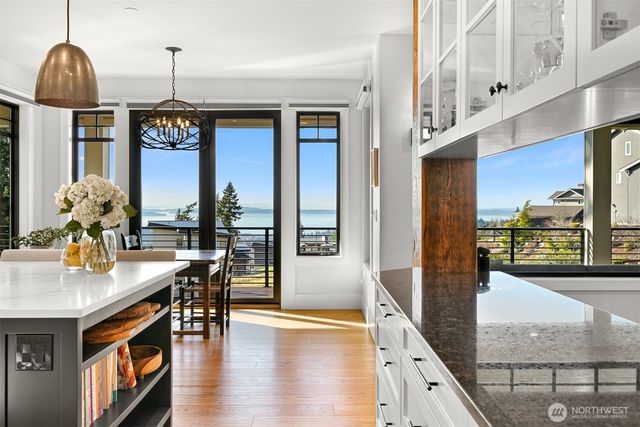 4332 Samish Crest Drive, Bellingham, WA 98229