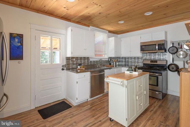 235 W PLUMSTEAD AVE, Lansdowne, PA 19050