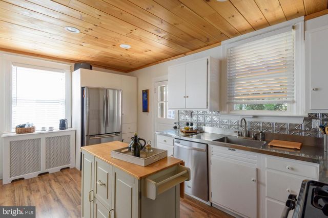 235 W PLUMSTEAD AVE, Lansdowne, PA 19050