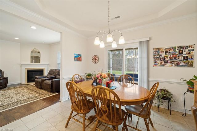 2526 Redwood Hill Court, Kernersville, NC 27284