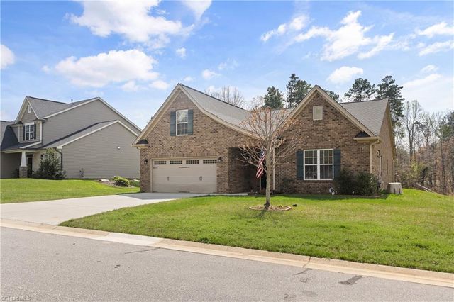 2526 Redwood Hill Court, Kernersville, NC 27284