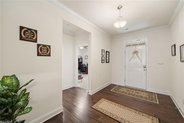 2526 Redwood Hill Court, Kernersville, NC 27284