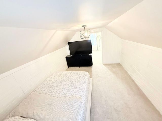 1224 Winnetka Avenue N, Golden Valley, MN 55427