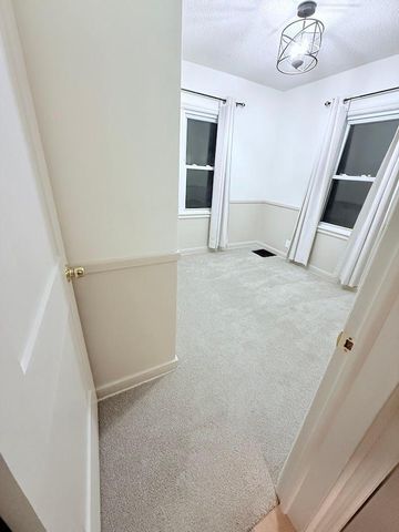 1224 Winnetka Avenue N, Golden Valley, MN 55427