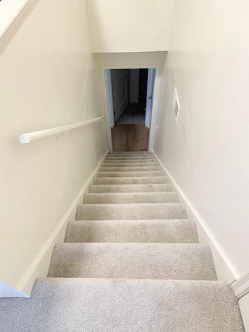 1224 Winnetka Avenue N, Golden Valley, MN 55427