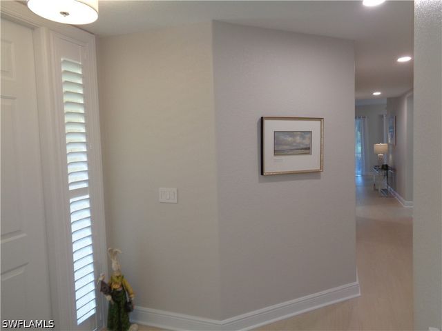 558 Vintage Reserve LN B, Naples, FL 34119