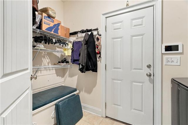 341 Villa Park Circle, Stone Mountain, GA 30087