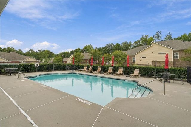 341 Villa Park Circle, Stone Mountain, GA 30087