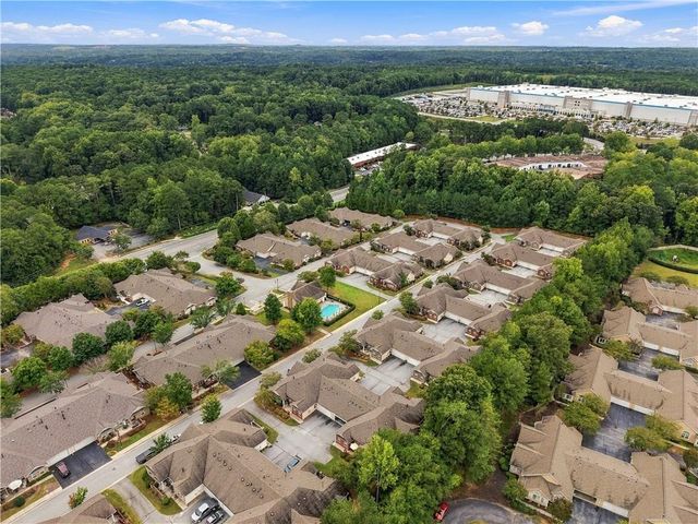 341 Villa Park Circle, Stone Mountain, GA 30087