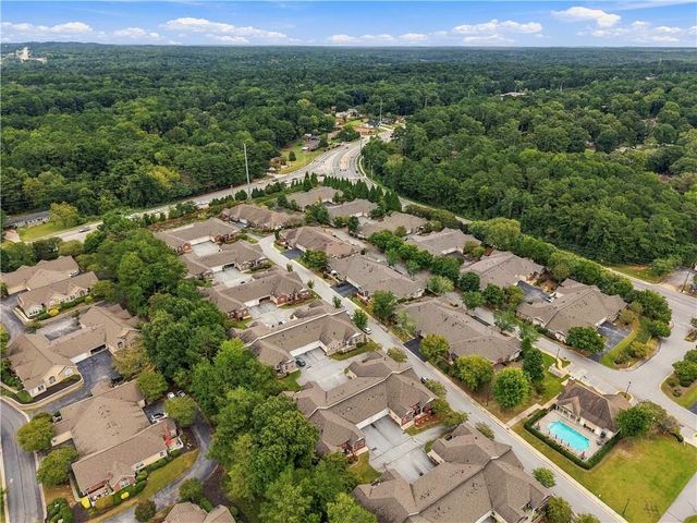 341 Villa Park Circle, Stone Mountain, GA 30087