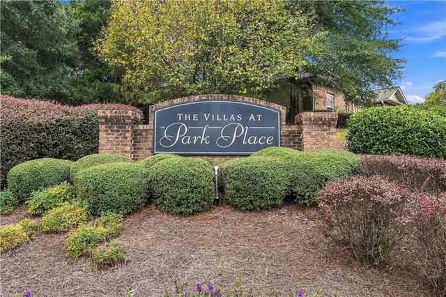 341 Villa Park Circle, Stone Mountain, GA 30087