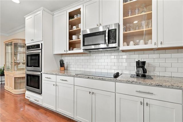 341 Villa Park Circle, Stone Mountain, GA 30087