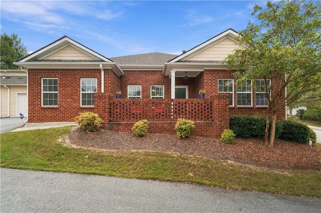 341 Villa Park Circle, Stone Mountain, GA 30087