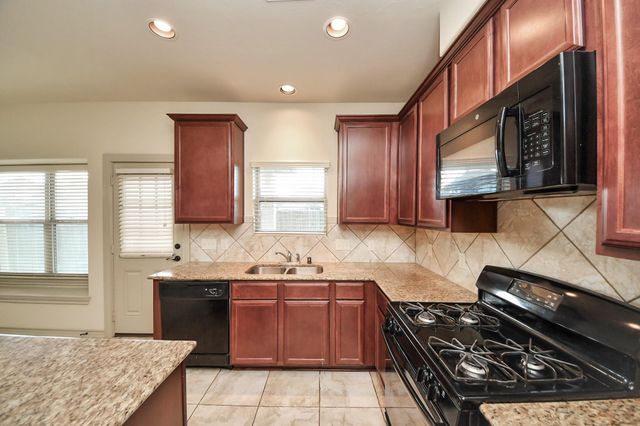 3227 Selene Drive, Missouri City, TX 77459