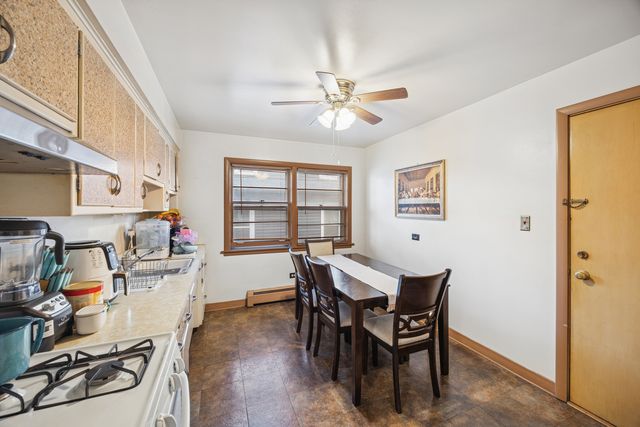 7330 39th Street, Lyons, IL 60534