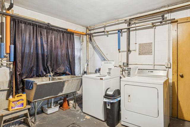 7330 39th Street, Lyons, IL 60534