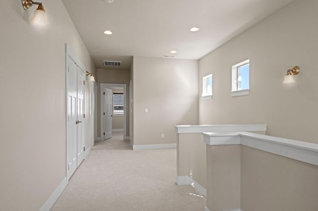 20510 SE Stanford Place, Bend, OR 97702