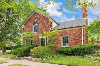 380 Merriweather Road, Grosse Pointe Farms, MI 48236