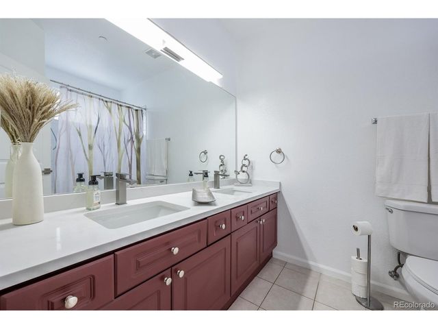 7355 S Alkire St 105, Littleton, CO 80127