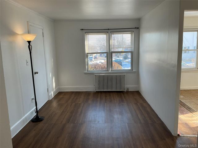 334 Doris Avenue, Franklin Square, NY 11010