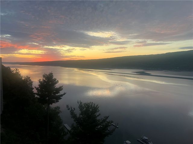 108 Cliffside Drive, South Bristol, NY 14424