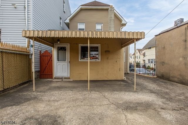 1029 E 19Th St, Paterson City, NJ 07501