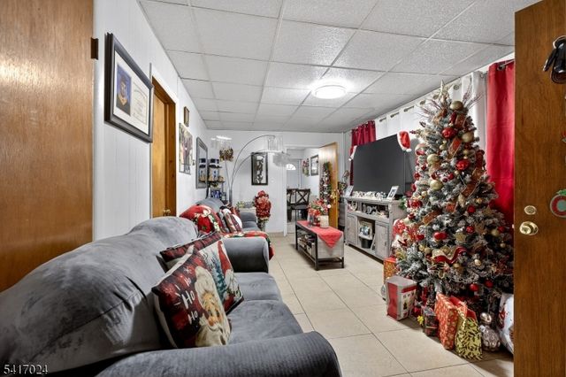 1029 E 19Th St, Paterson City, NJ 07501