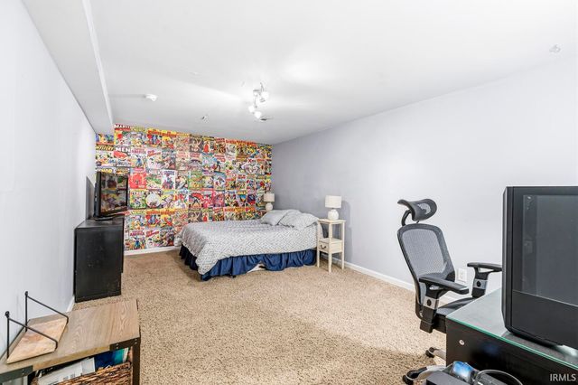 2334 Harwood Street, South Bend, IN 46614