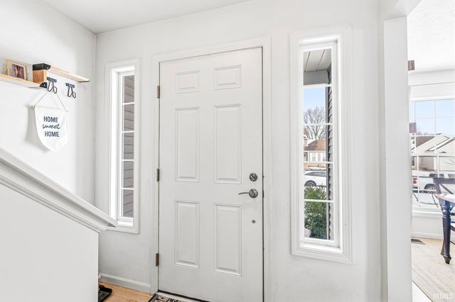 2334 Harwood Street, South Bend, IN 46614