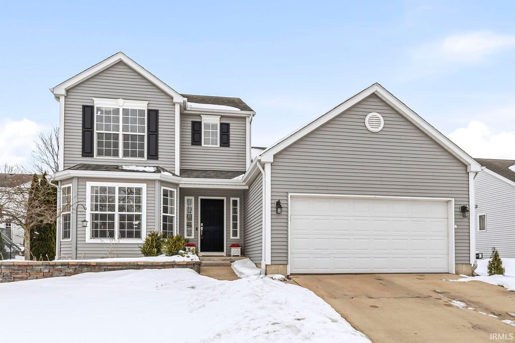 2334 Harwood Street, South Bend, IN 46614