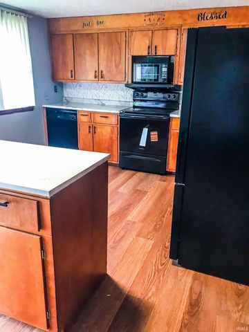 9021 N Copper Branch Road, Solsberry, IN 47459
