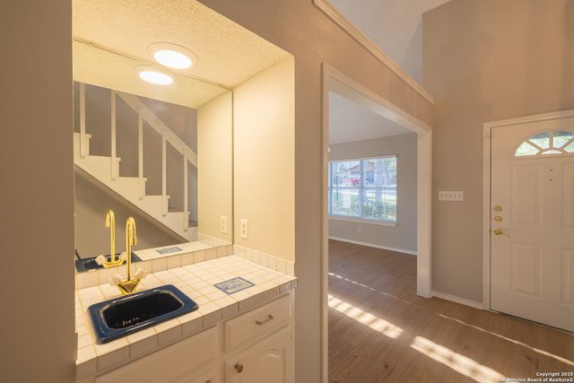 106 E Tanglewood, New Braunfels, TX 78130