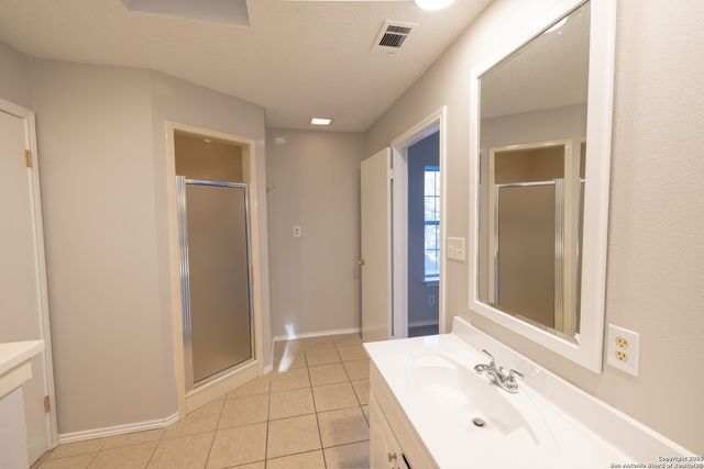 106 E Tanglewood, New Braunfels, TX 78130