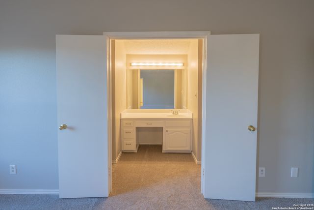 106 E Tanglewood, New Braunfels, TX 78130