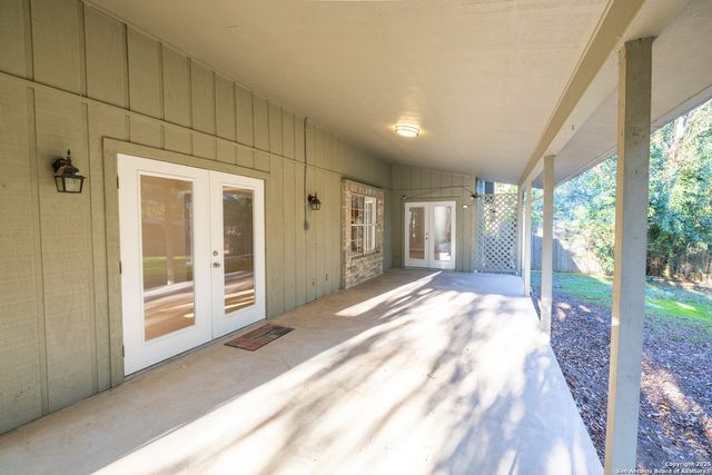 106 E Tanglewood, New Braunfels, TX 78130