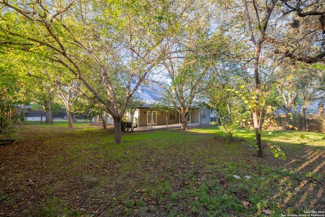 106 E Tanglewood, New Braunfels, TX 78130