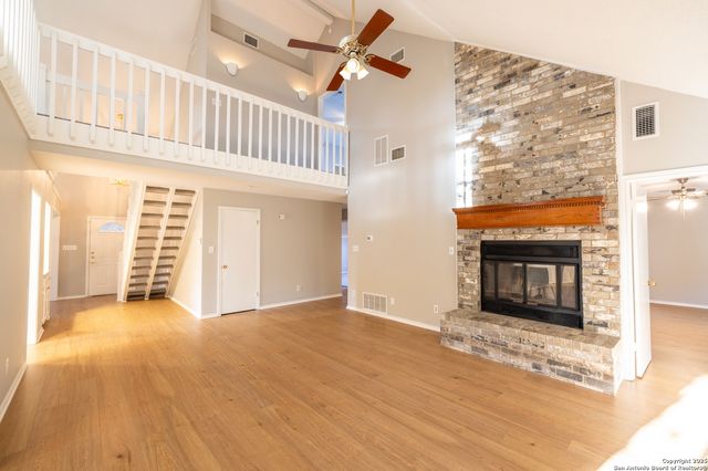 106 E Tanglewood, New Braunfels, TX 78130