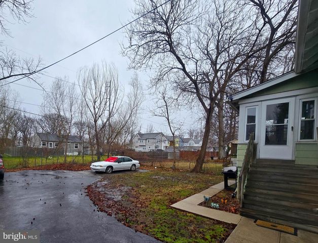 413 URBAN AVE, Norwood, PA 19074