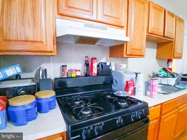 413 URBAN AVE, Norwood, PA 19074