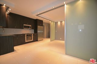 999 N DOHENY Drive 511, West Hollywood, CA 90069