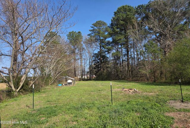 424 Louise Street, Winfall, NC 27985
