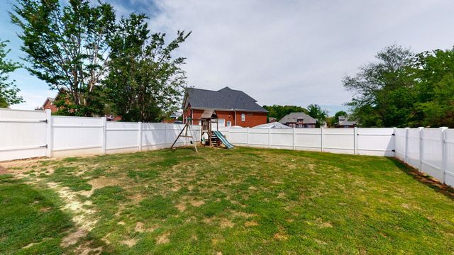 7307 Hudgins Ct, Fairview, TN 37062
