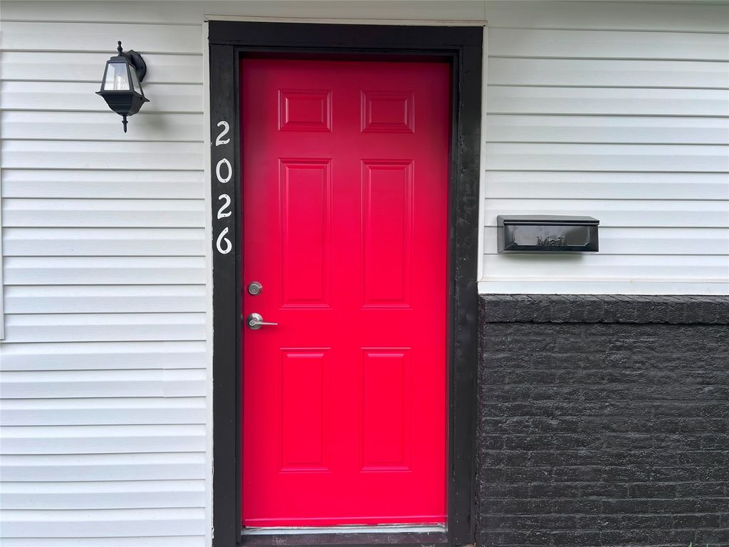 2026 Murray Street, Shreveport, LA 71108