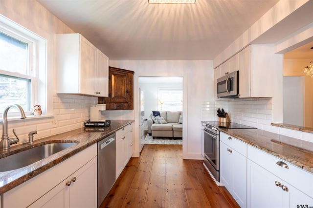 264 Hideaway Ln Central, Hideaway, TX 75771