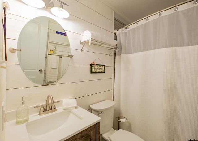 264 Hideaway Ln Central, Hideaway, TX 75771