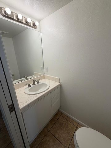 7835 E Glenrosa Avenue Apt 2, Scottsdale, AZ 85251