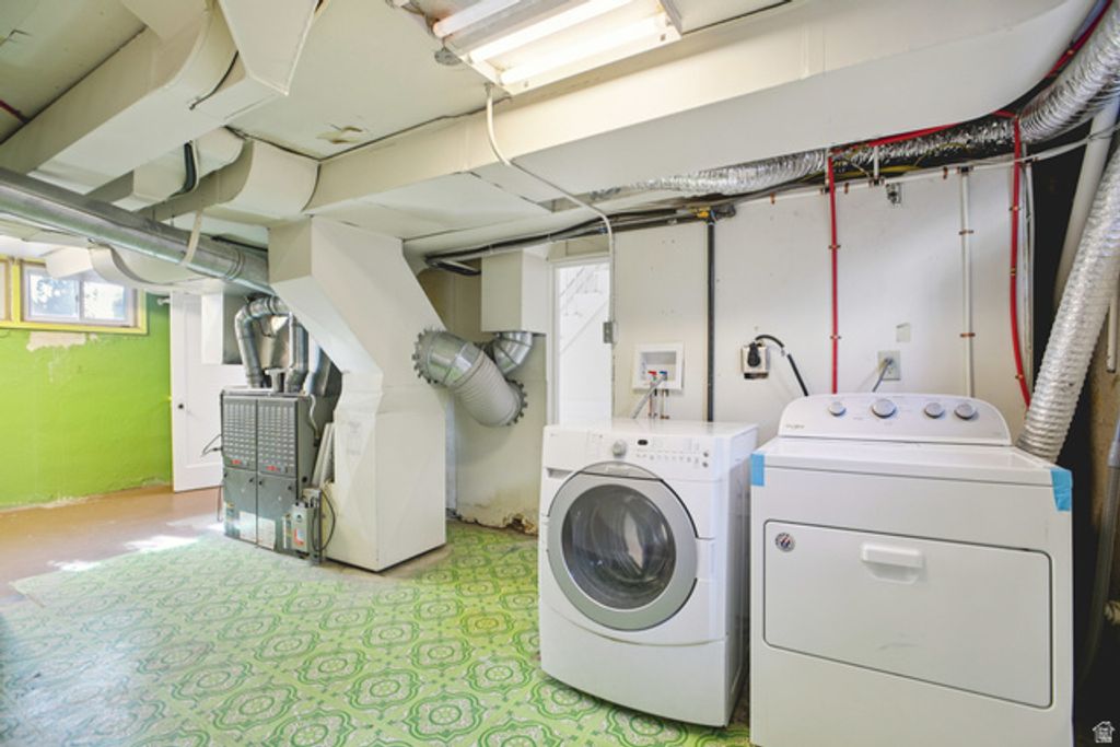 Image 35 of property listing at 1305 E LAIRD AVE, Salt Lake City, UT 84105