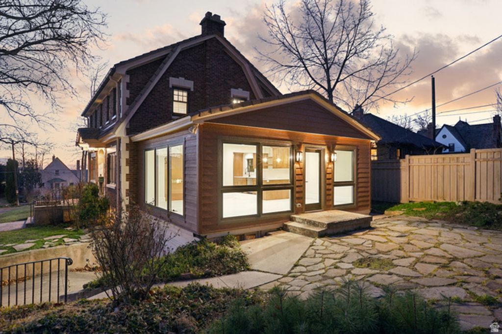 Image 36 of property listing at 1305 E LAIRD AVE, Salt Lake City, UT 84105