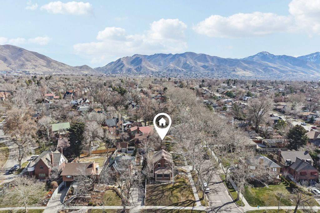 Image 41 of property listing at 1305 E LAIRD AVE, Salt Lake City, UT 84105